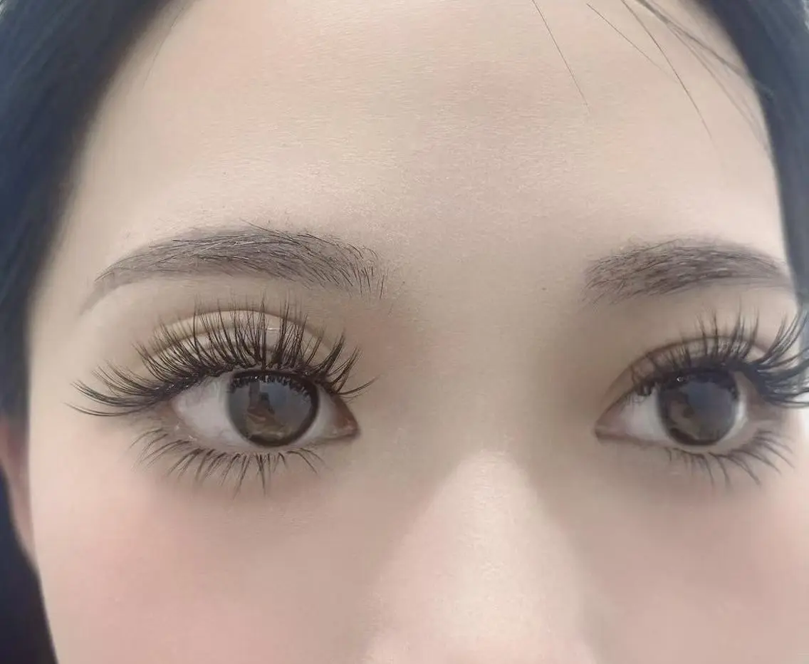 マツエク・マツパ バインドロック フラットラッシュ 韓国風マツエク パリジェンヌラッシュリフト まつげパーマ Kara🌻マツエク &Nailサロン💛のマツエク・マツパデザイン