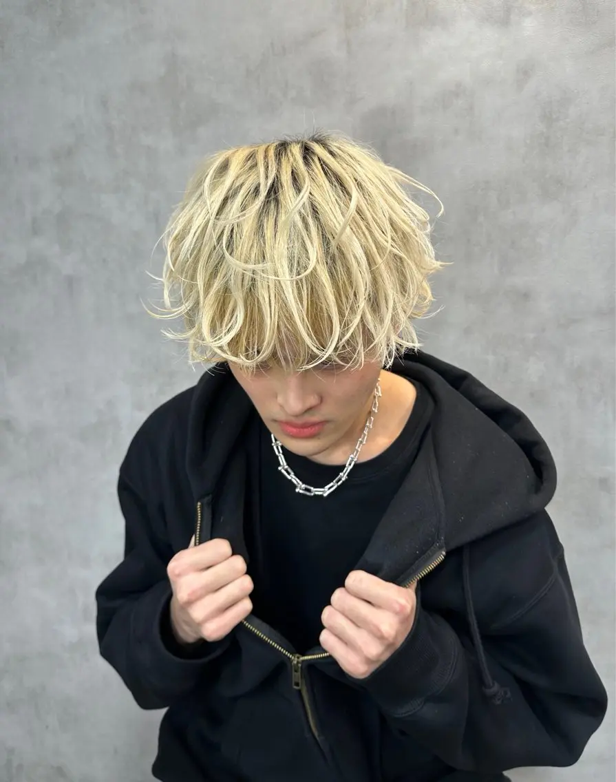 カラー メンズ メンズブリーチ ブリーチ カット ヘアカラー 札幌メンズ指名 No. 1/光👑のヘアスタイル