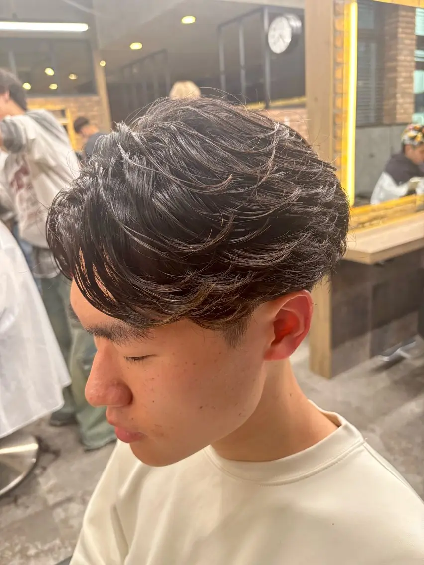 メンズ カット パーマ 🪽直毛男子の救世主 🪽フェザーパーマのヘアスタイル