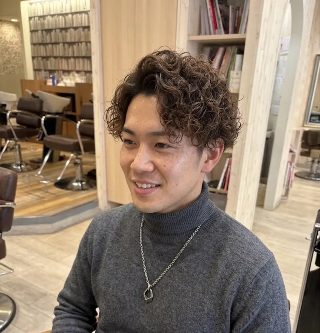 メンズ カット パーマ U24✨️0円モデル 🎀藤村音寧🎀のヘアスタイル