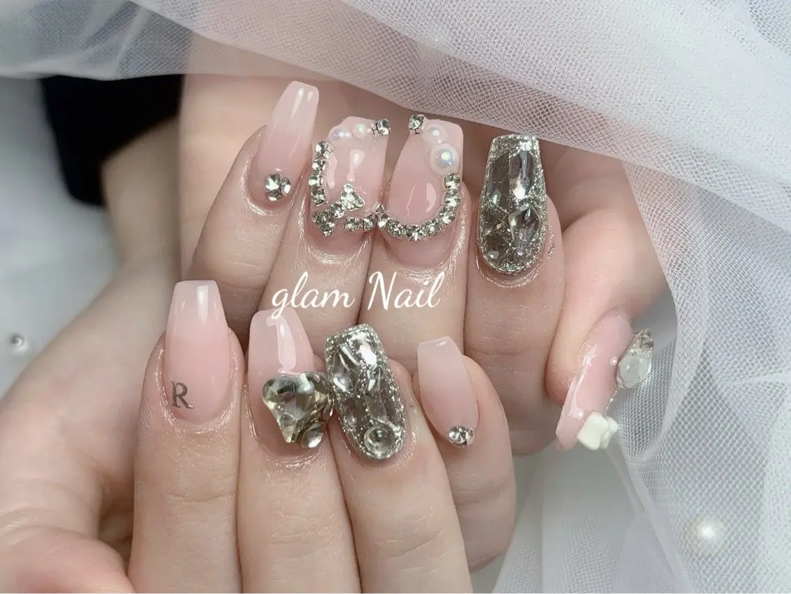 ネイル エツメ💅 長さ出し🎀デザインのネイルデザイン