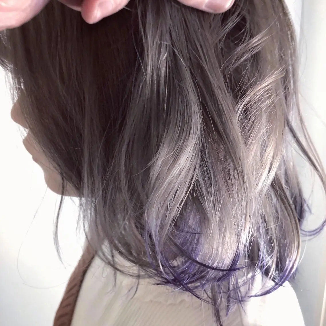 ミディアム カラー ショートボブ ボブレイヤー アッシュ バレイヤージュ ミストバング カット ヘアカラー トリートメント 原宿サロン代表 デザインカラー伊藤卓のヘアスタイル