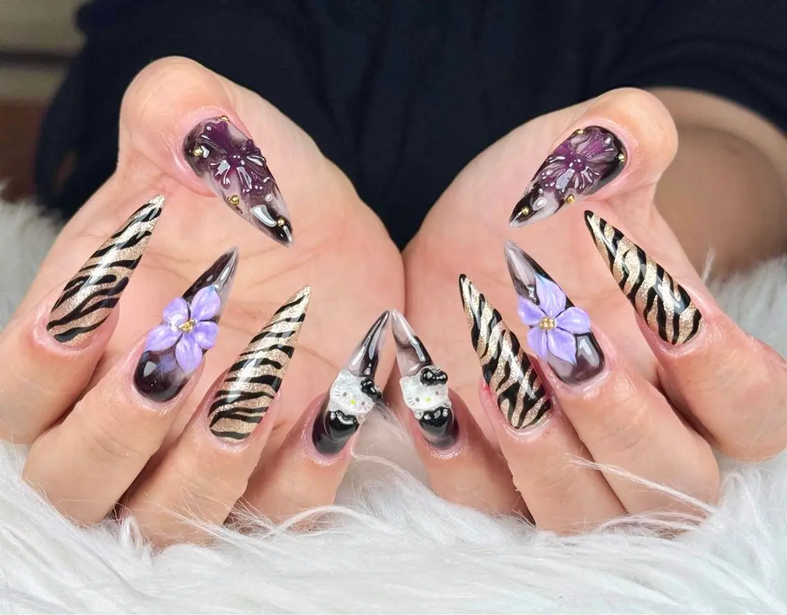 ネイル アートネイル ボルドー フレンチネイル ジェルネイル 氷ネイル・うるうるネイル ハンドネイル Yuki Nailsalonのネイルデザイン