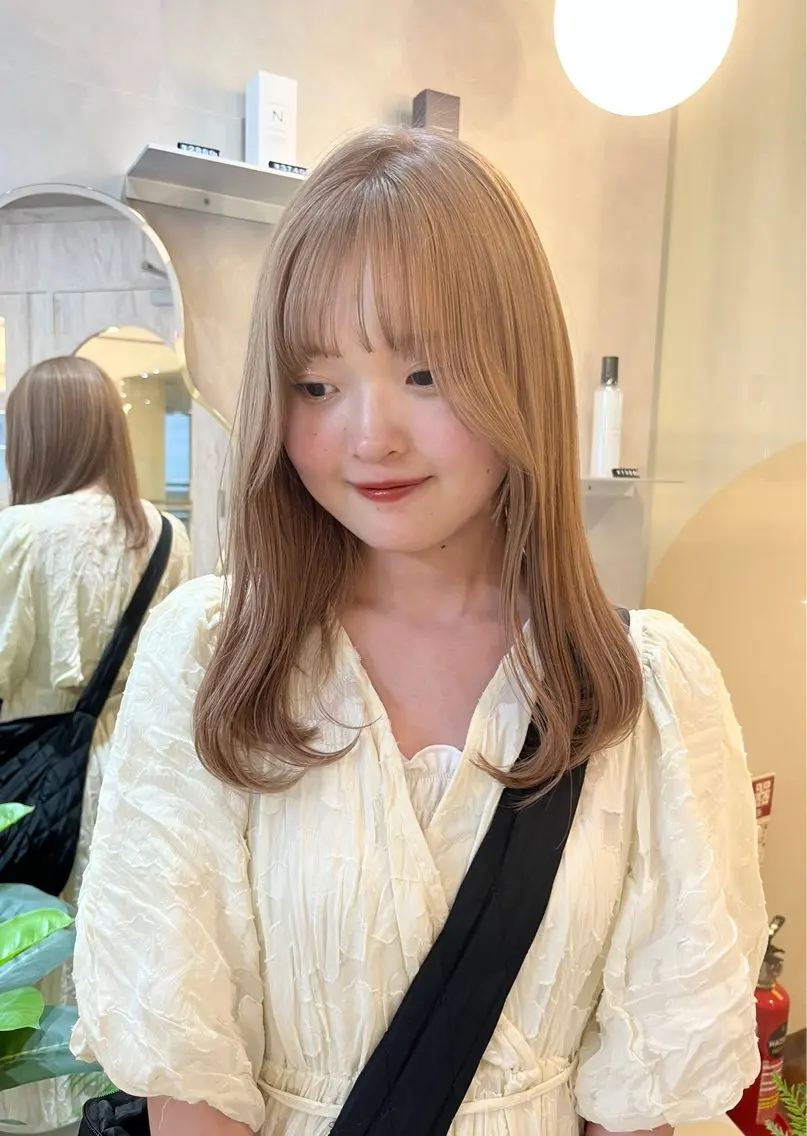 【透明感No.1✨】ケアブリーチ+髪質改善inケアカラー+超音波クイックトリートメント🧚♀️の写真