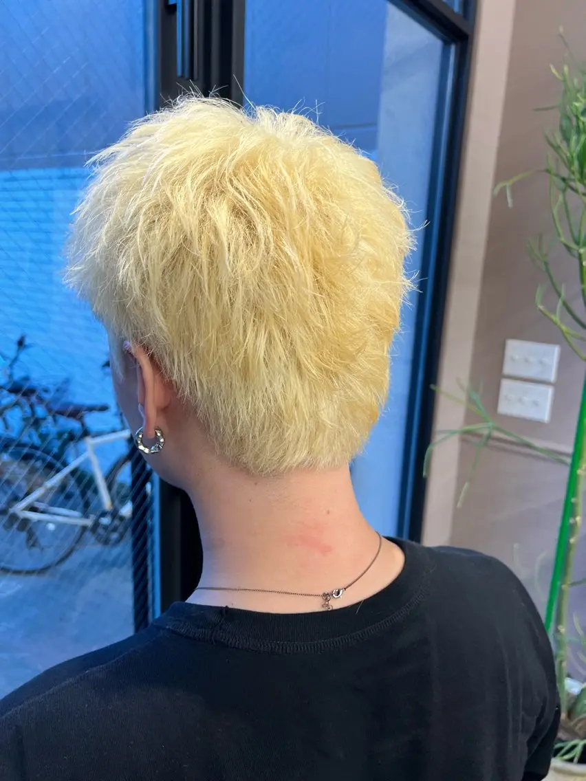 ショート カラー メンズ カット ヘアカラー トリートメント 小笠原悠斗 /メンズヘアのヘアスタイル