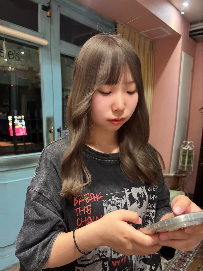 ロング カラー ブリーチ ケアカラー ふうか 心斎橋美容室のヘアスタイル