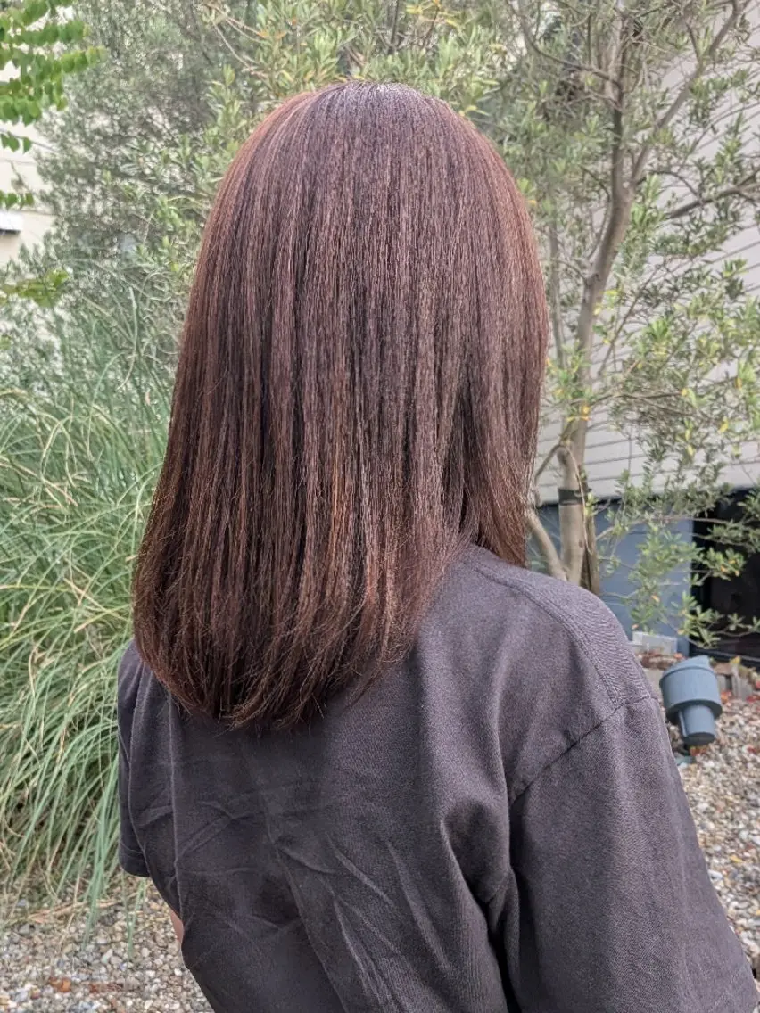 カラー ブラウンカラー 中根 妃奈のヘアスタイル