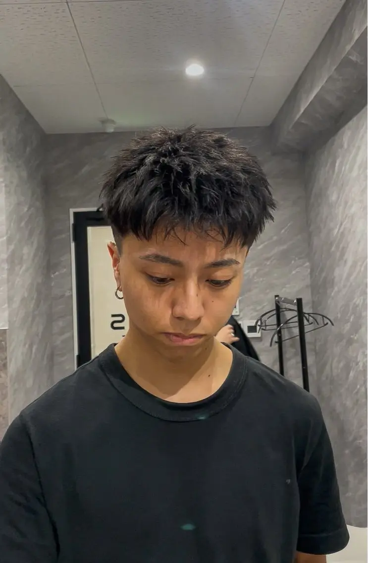 ショート メンズ 刈り上げ ショートヘア 柳原 隼義のヘアスタイル