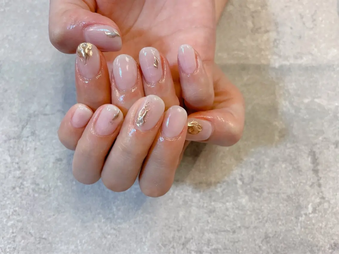 ネイル アートネイル ミラーネイル シンプルネイル ハンドネイル foglia❁. ⌇imamuraのネイルデザイン
