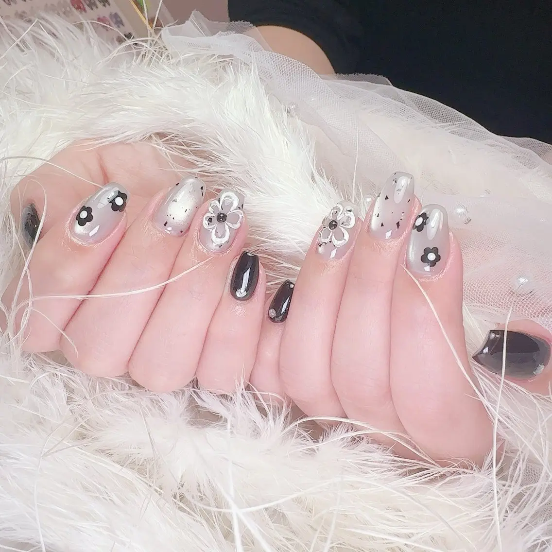 ネイル クリアネイル フットネイル フレンチネイル ジェルネイル 韓国ネイル ハンドネイル ハンドケア nail salon Feerieのネイルデザイン