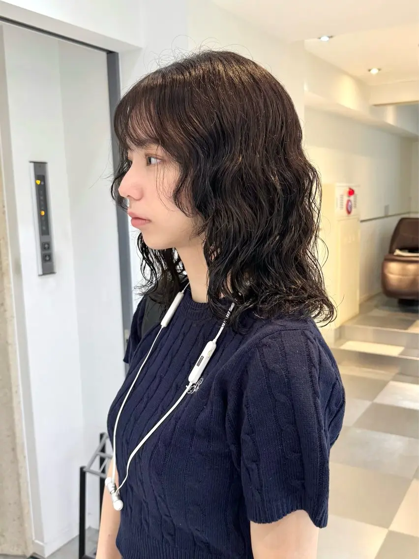 ミディアム カラー パーマ ミディアムパーマ くせ毛 デジタルパーマ 🌀ボブ　萩原　龍のヘアスタイル