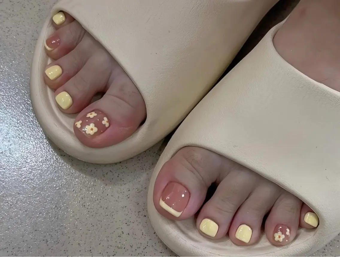 ネイル フットネイル Kora Nailのネイルデザイン