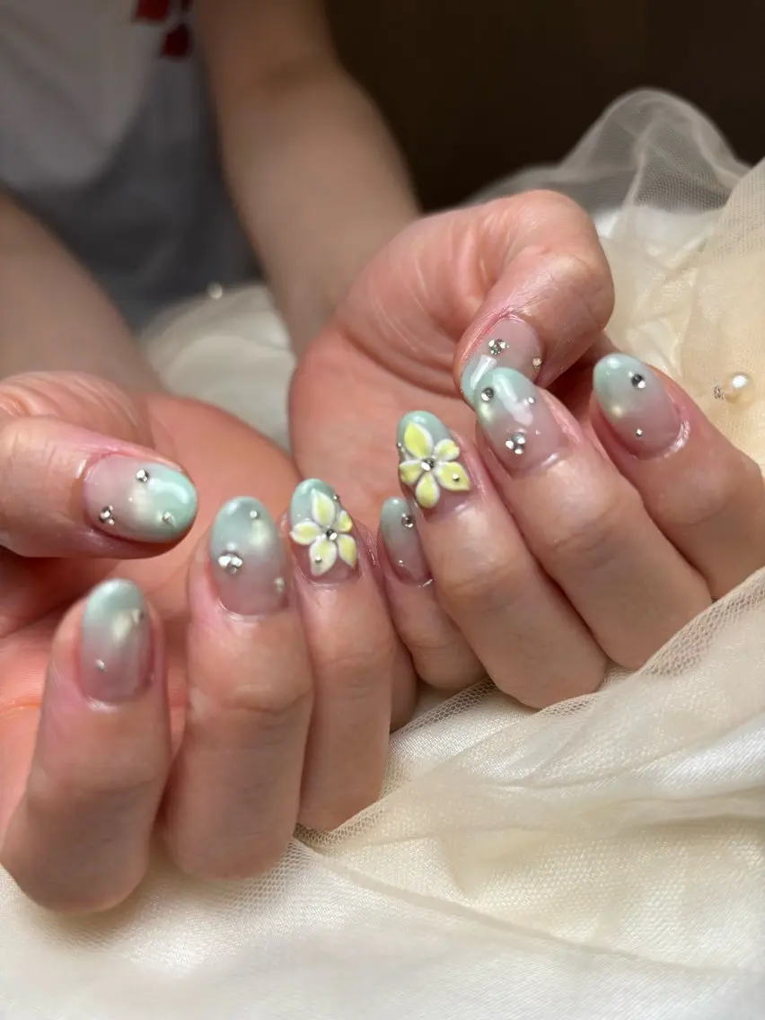 ネイル アートネイル Nailroom tinoのネイルデザイン