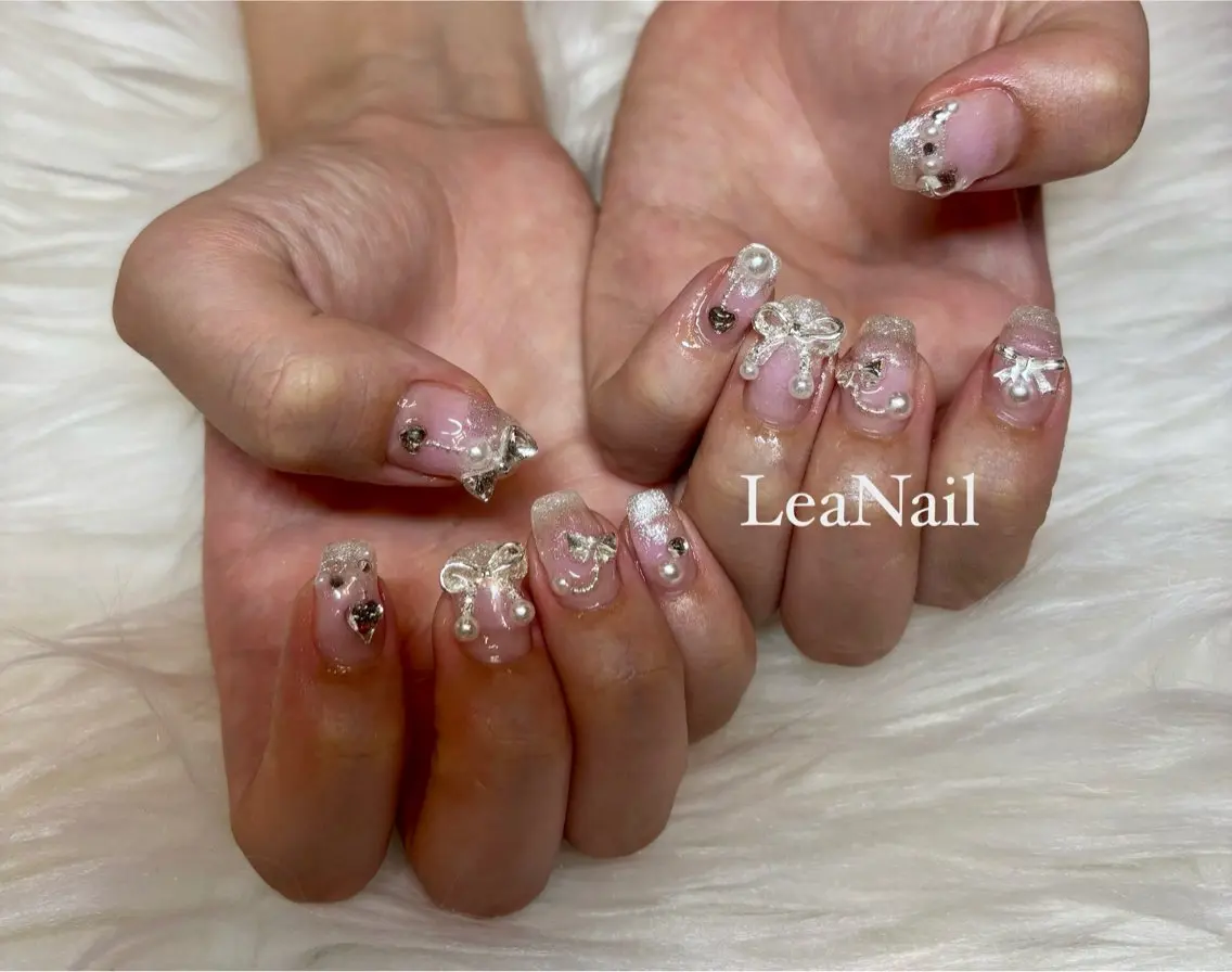 ネイル アートネイル マグネットネイル Lea Nailのネイルデザイン