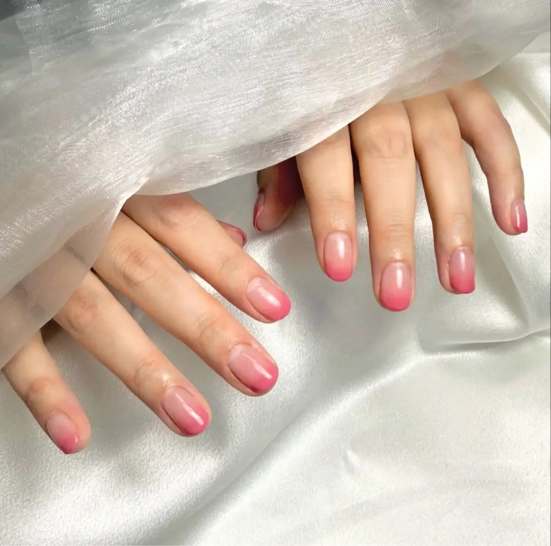 ネイル グラデーション M _nailのネイルデザイン