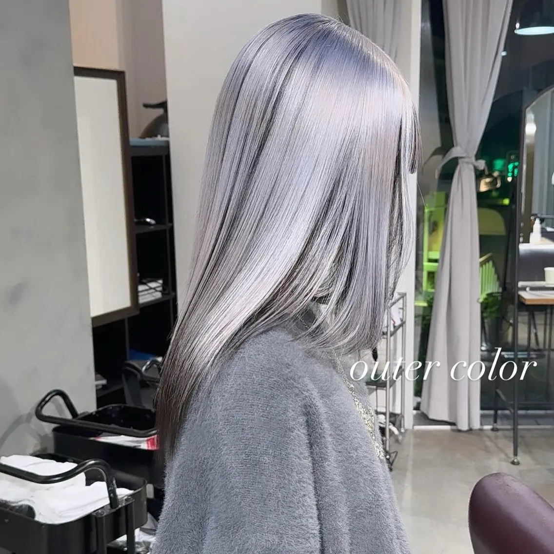 セミロング カラー カット ヘアカラー トリートメント ヘアセット 💜ハイトーン💛 マジカルかいちゃんのヘアスタイル