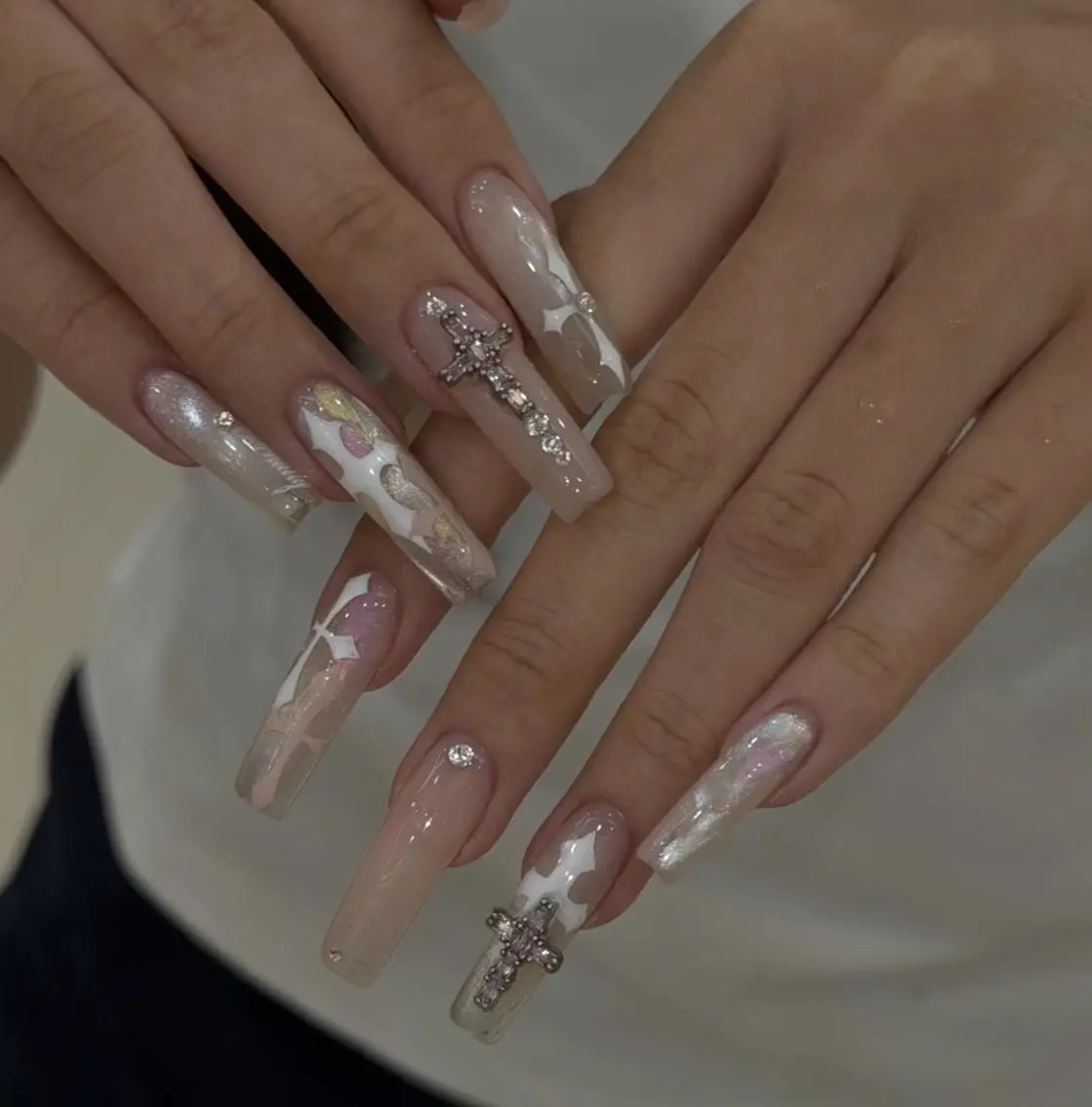 ネイル ハンドネイル ハンドケア 🍑 momo_nailのネイルデザイン