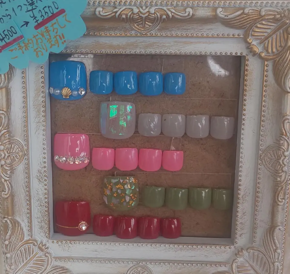 ネイル フットネイル felicita fumi🩷のネイルデザイン