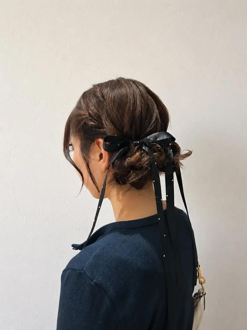 セミロング ヘアアレンジ 阿部 愛美のヘアスタイル