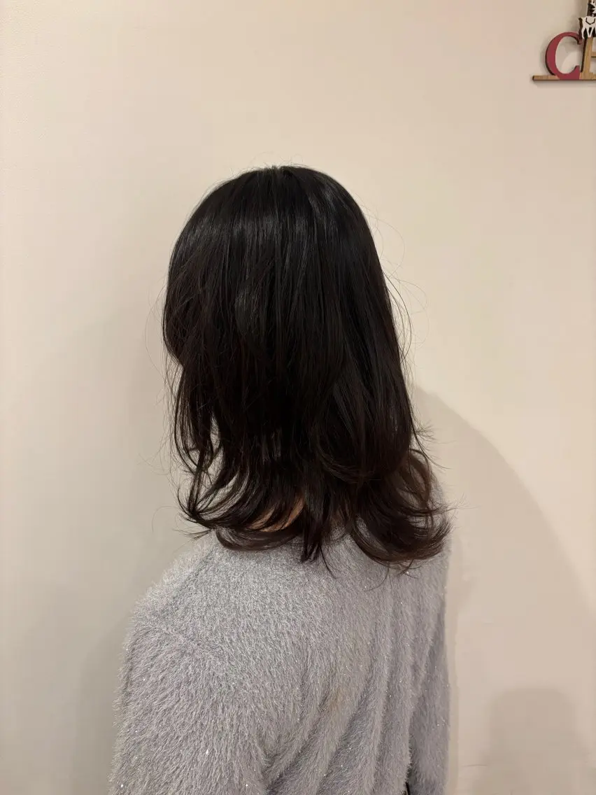 ミディアム ハッシュカット タカハシ ノドカのヘアスタイル