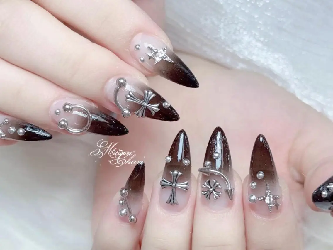 ネイル 長さ出し 韓国ネイル スカルプネイル ワンホンネイル ハンドネイル ハンドケア MUNI🎀 NAIL のネイルデザイン