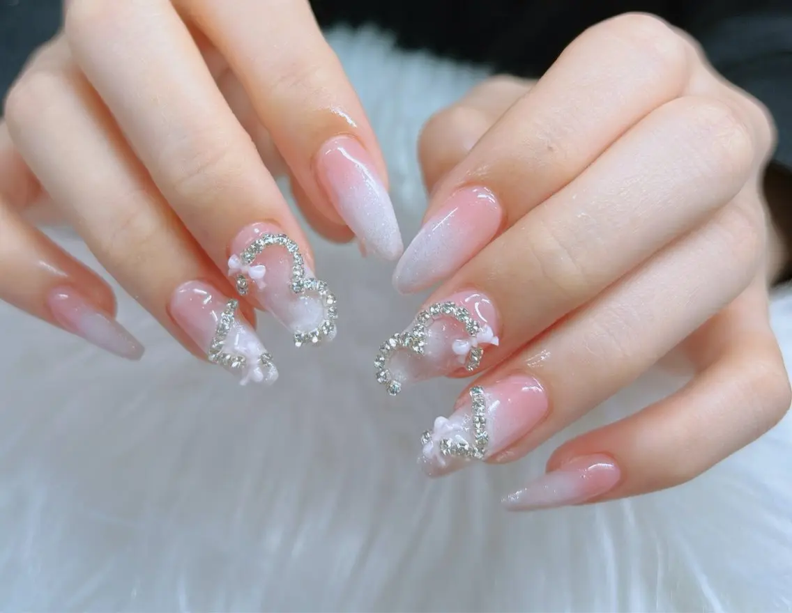 💅長さ出しベビーブーマー、 グラデーション、チックデザインの写真