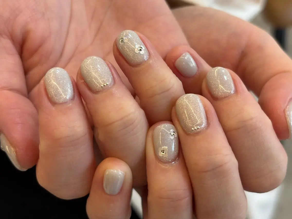 ネイル ハンドネイル Sofa mamiのネイルデザイン