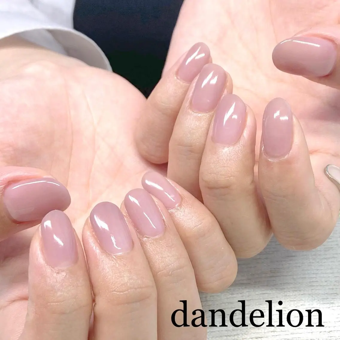 ネイル ハンドネイル ハンドケア dandelion ダンデライオンのネイルデザイン