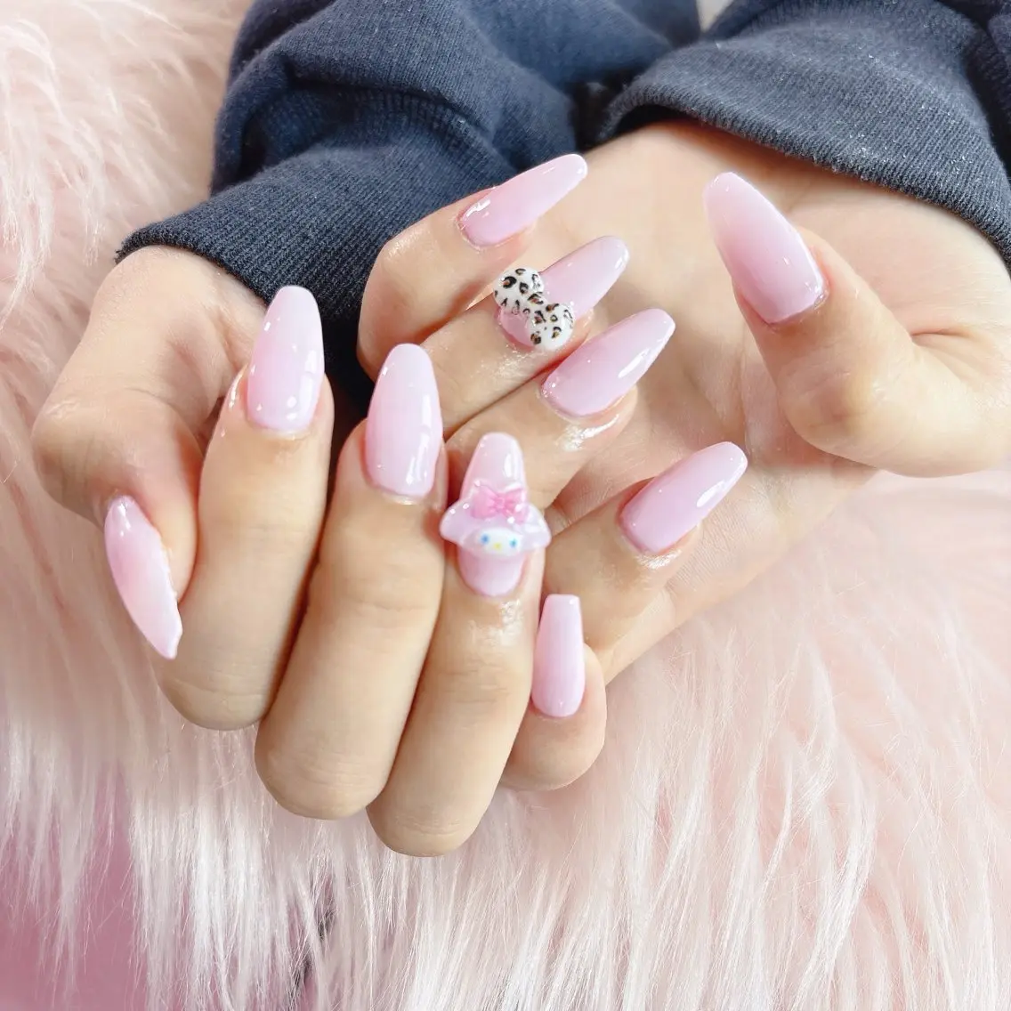 ネイル ワンカラーネイル MignonReve 🎀Sayaのネイルデザイン