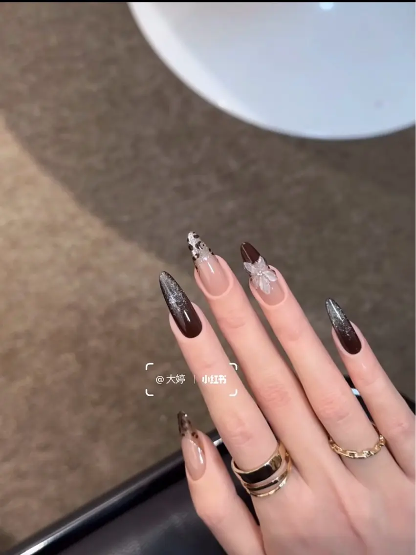 ネイル ハンドネイル ハンドケア 🦋new Nail🦋ニノのネイルデザイン