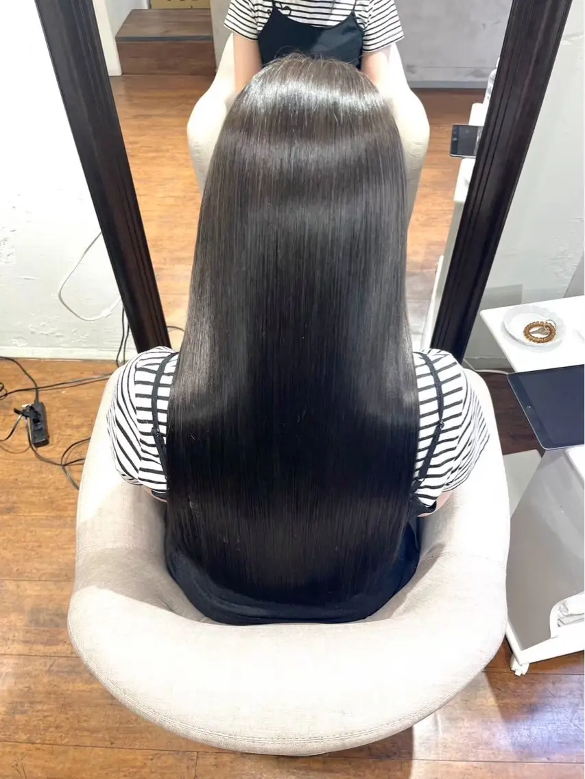 ロング トリートメント 吉田 勇大のヘアスタイル