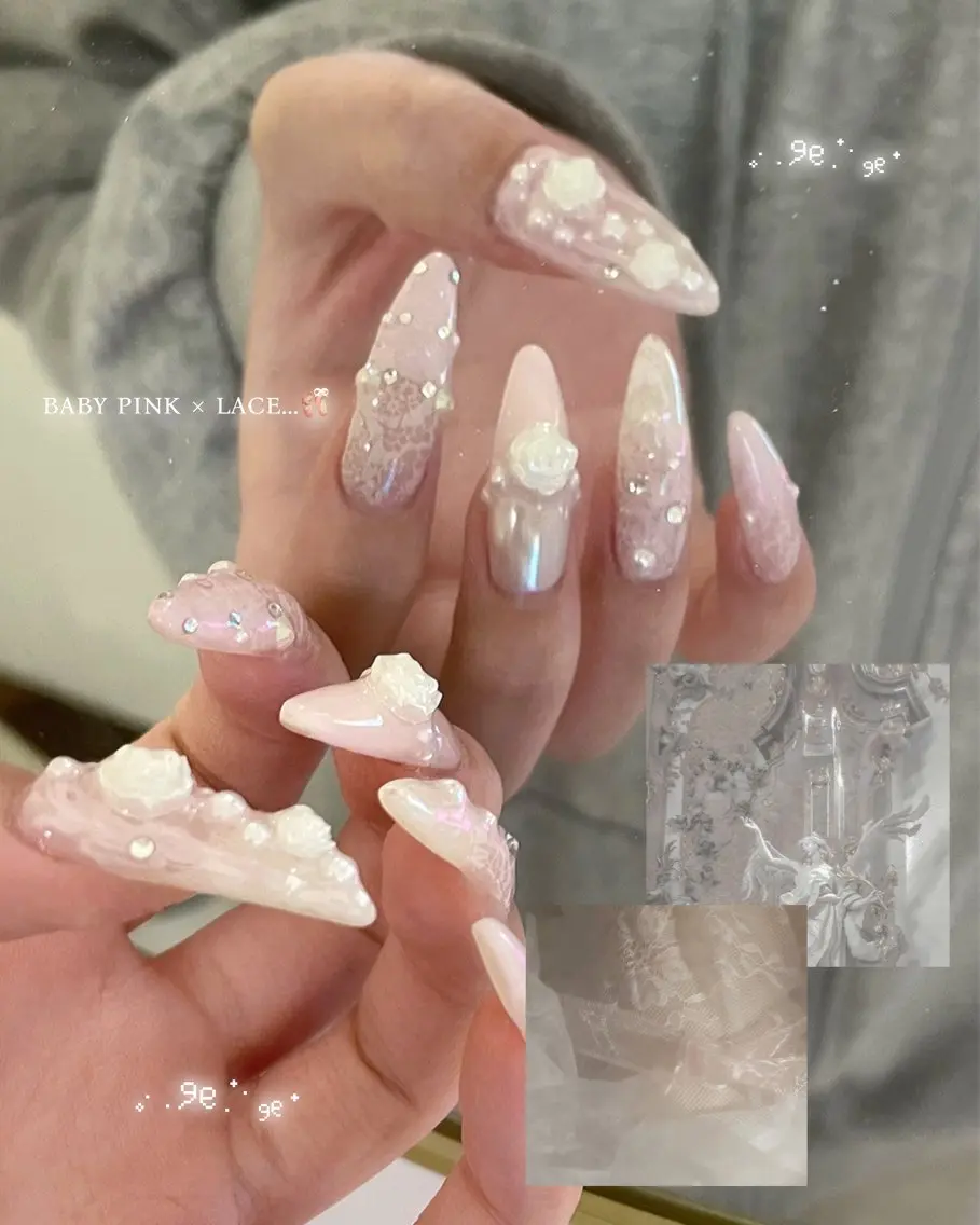 ネイル MINAMI໒꒱ Y2K、韓国ガーリーのネイルデザイン