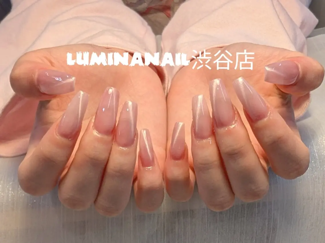 セミロング LUMINA NAIL渋谷店のネイルデザイン