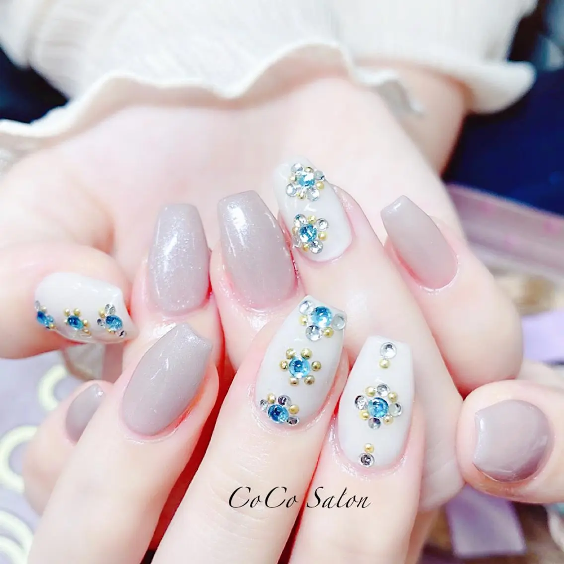 ネイル 長さ出し ジェルネイル キラキラネイル 韓国ネイル オフィスネイル ハンドネイル CoCoSalon ネイル/まつ毛予約のネイルデザイン
