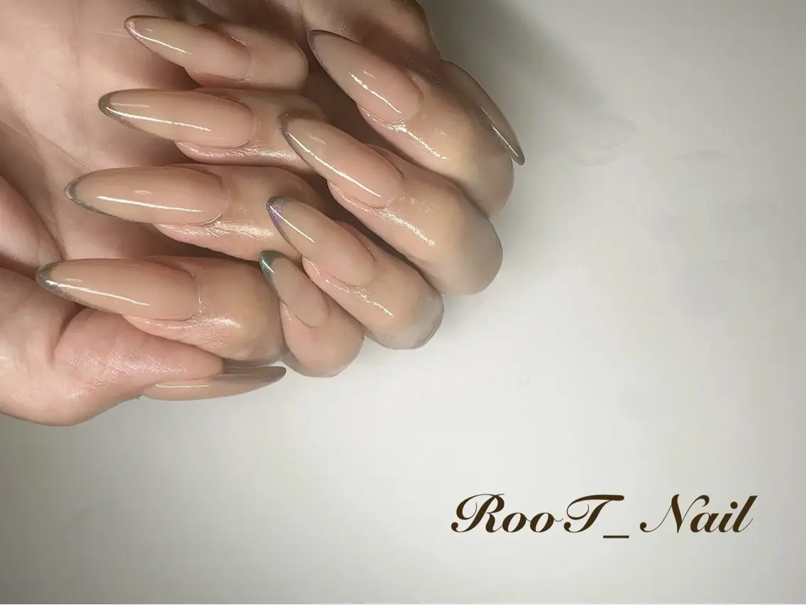 ネイル フレンチネイル マグネットフレンチ ハンドネイル RooT Nailのネイルデザイン