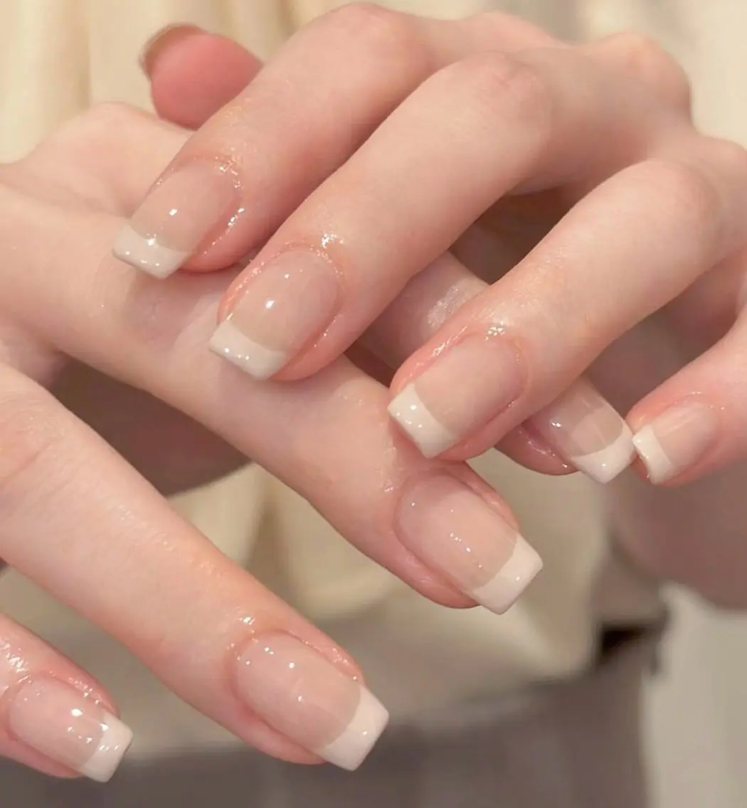 フレンチネイル💅自店オフ込みの写真