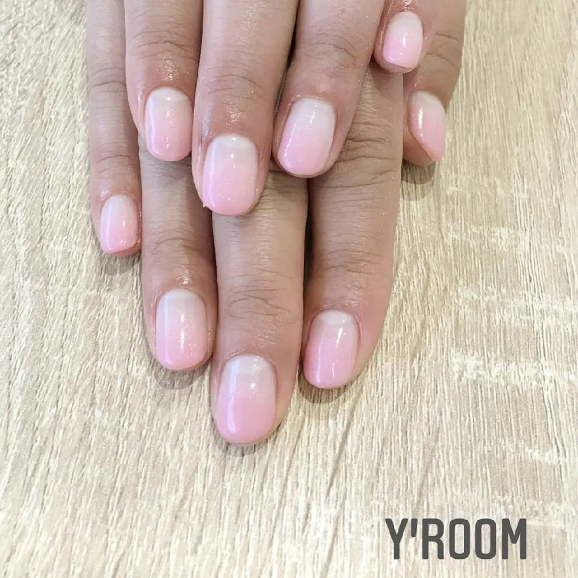 ネイル フラッシュネイル ジェルネイル ハート マグネットネイル ニュアンスネイル YUKA （ネイリスト）のネイルデザイン