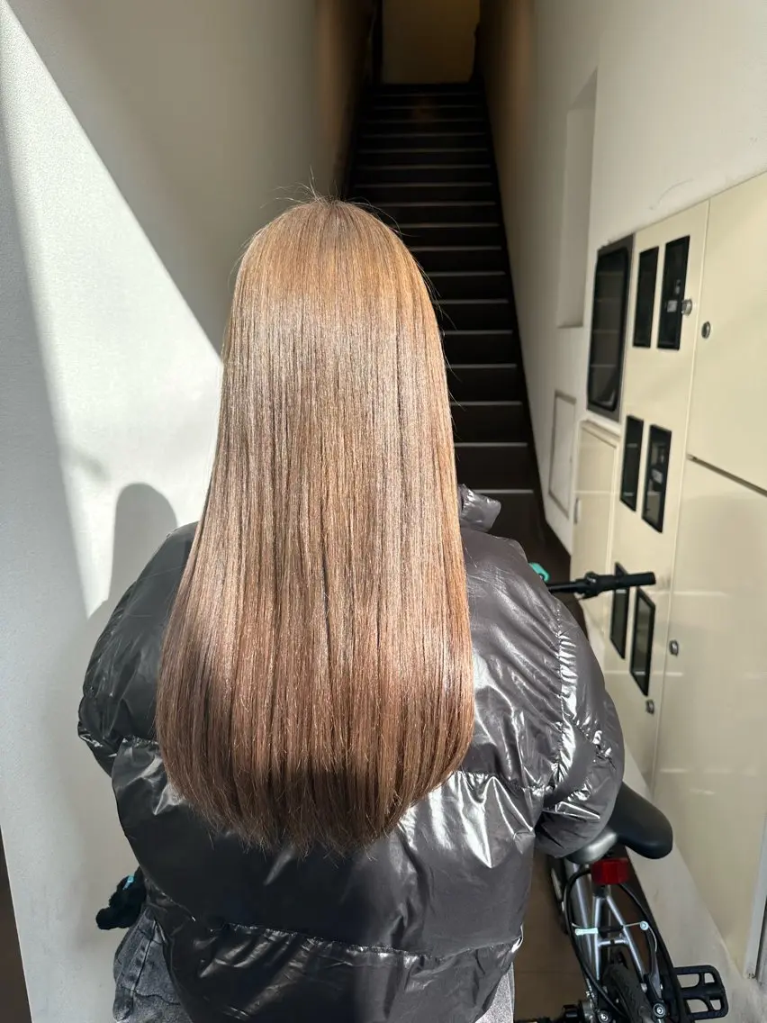 ロング カラー ヘアカラー トリートメント Lantana 前野心結のヘアスタイル