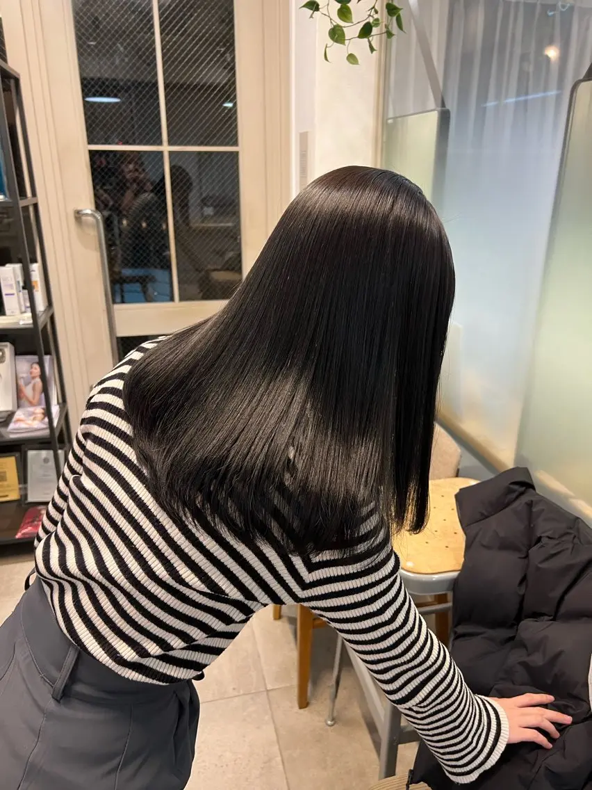 🌙艶カラー+Aujuaクイックトリートメント🌙【マッサージシャンプー・前処理トリートメント付‼️】の写真