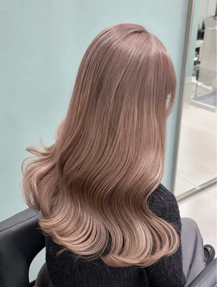 セミロング カラー ヘアカラー トリートメント 池袋/カラー特化🎨 ロング料金なし🩵のヘアスタイル