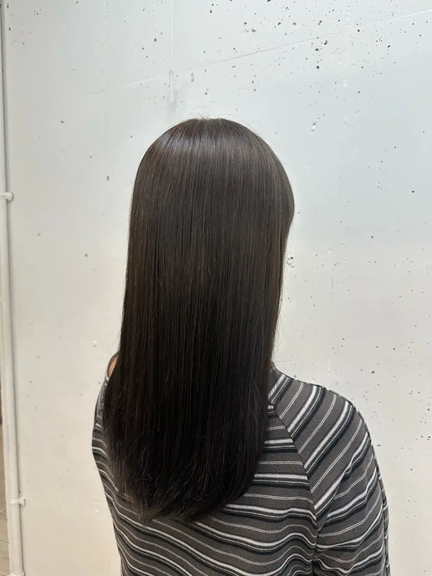 セミロング トリートメント ノグチ サクヤのヘアスタイル