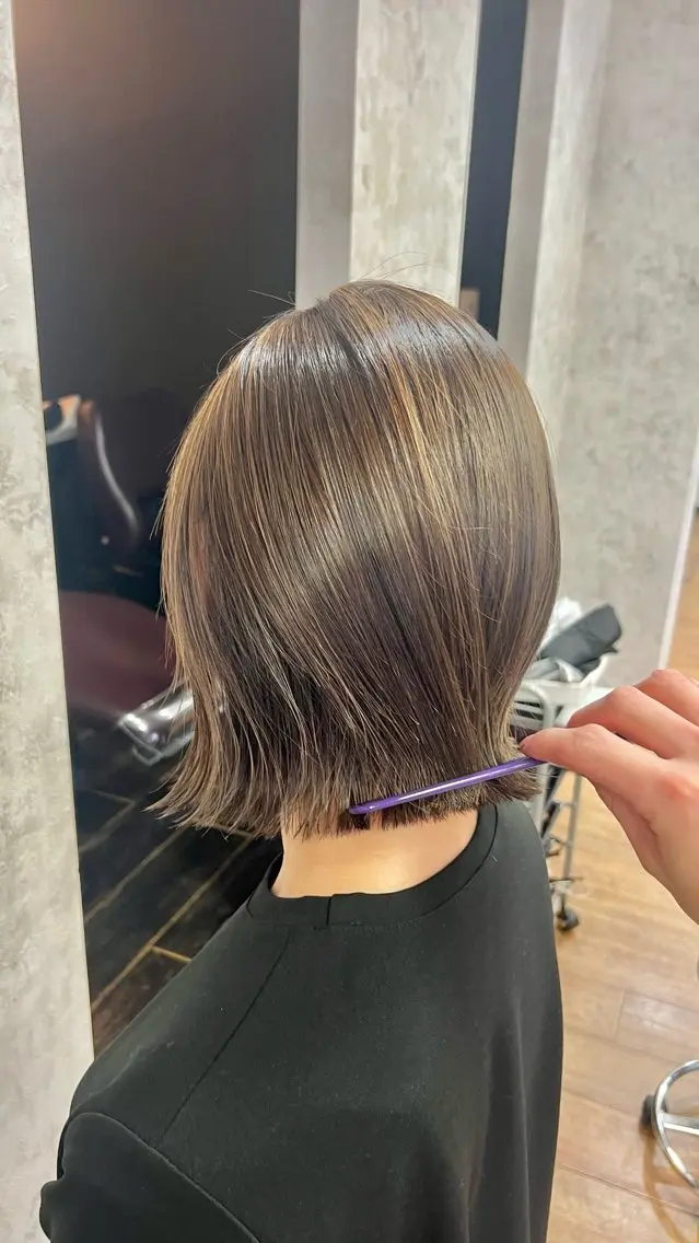 ショート ハイライト ヘアカラー 末松 佑基のヘアスタイル