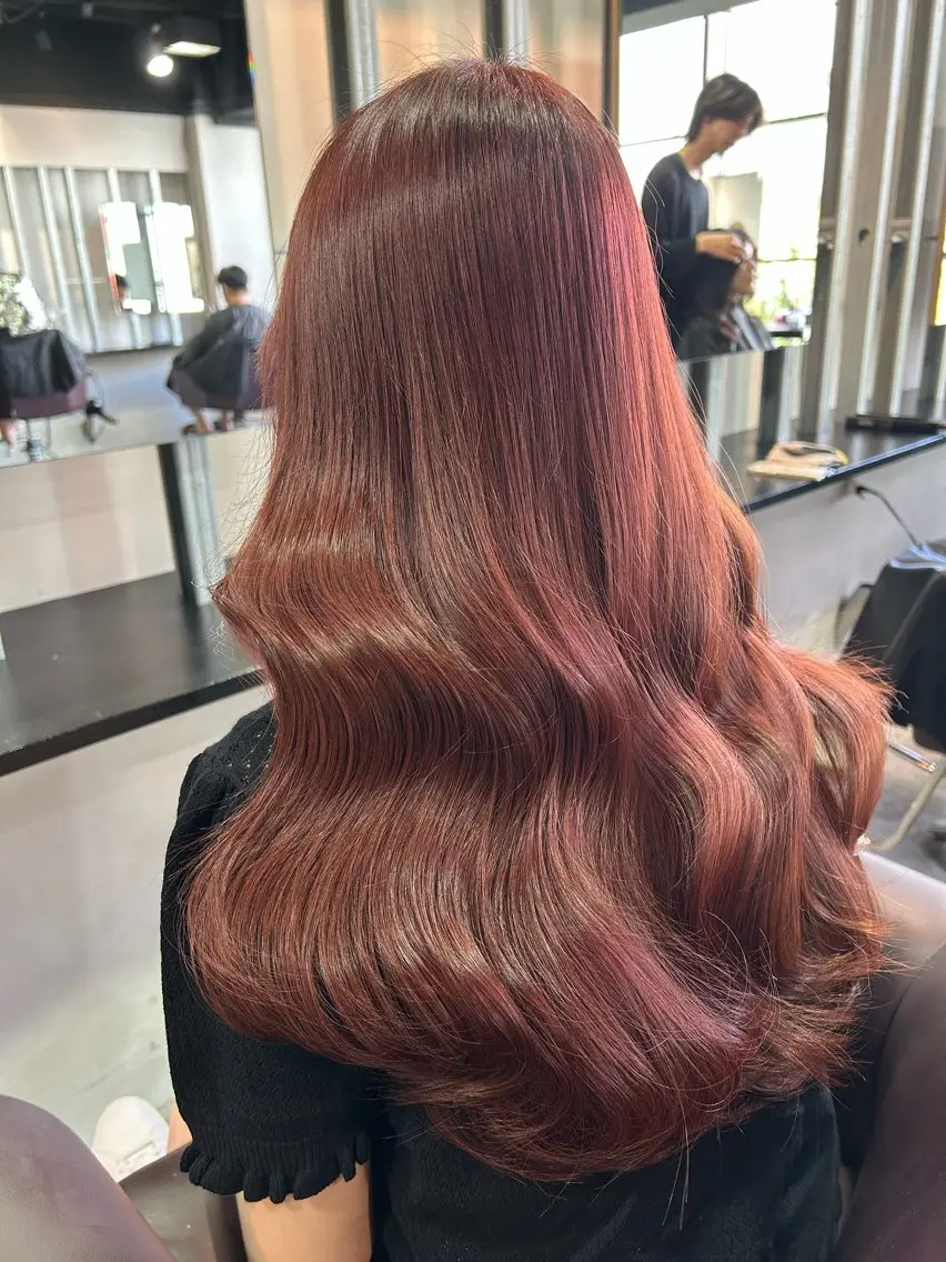 ロング カラー ブリーチ ブリーチなしカラー ピンクカラー カット ヘアカラー トリートメント グレージュカラー🤎 mai🤎のヘアスタイル
