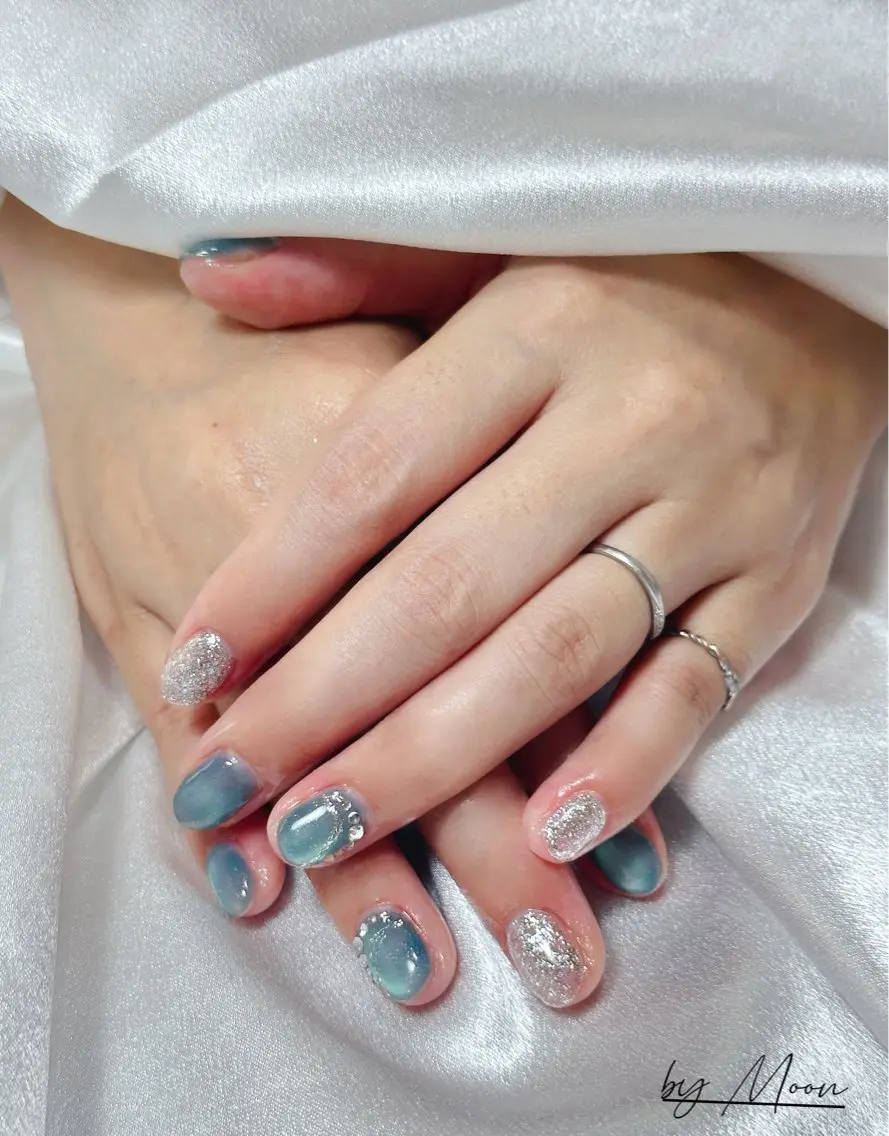 ネイル Moon Nailsのネイルデザイン