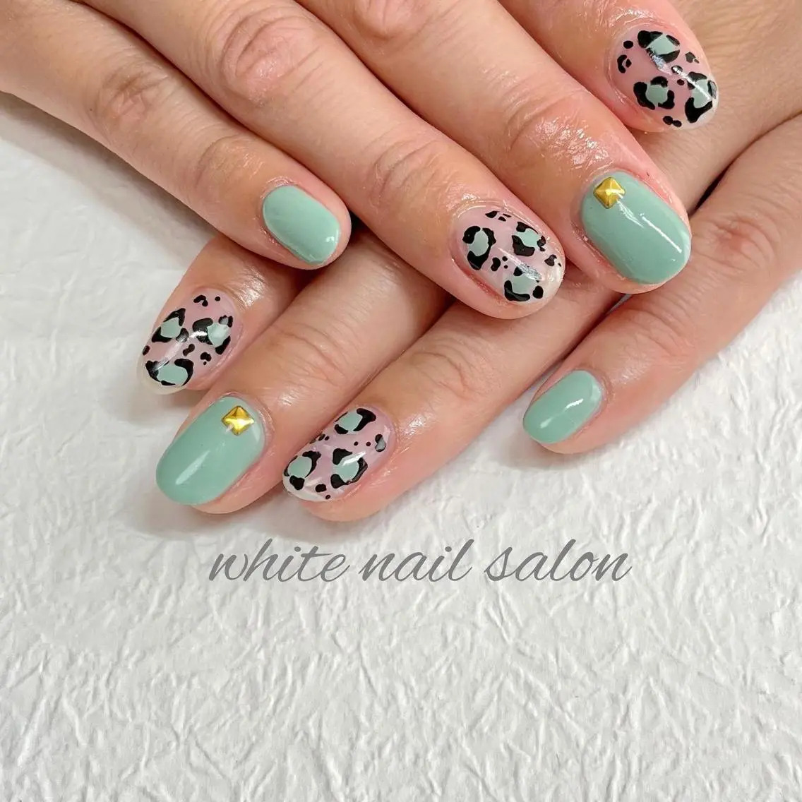 ネイル フットネイル ジェルネイル ハードジェル ラメ(グリッター) 持ち込み ハンドネイル white nail salonのネイルデザイン