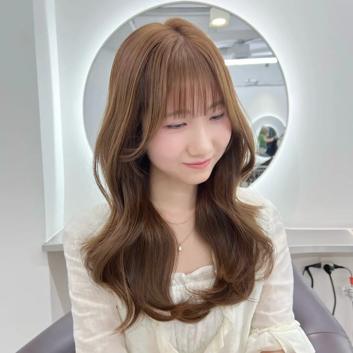 セミロング カラー ベージュカラー ブリーチ ダブルカラー ブリーチなしカラー カット ヘアカラー トリートメント ヘアセット 韓国ヘア/透明感 カラー🤍yukaのヘアスタイル