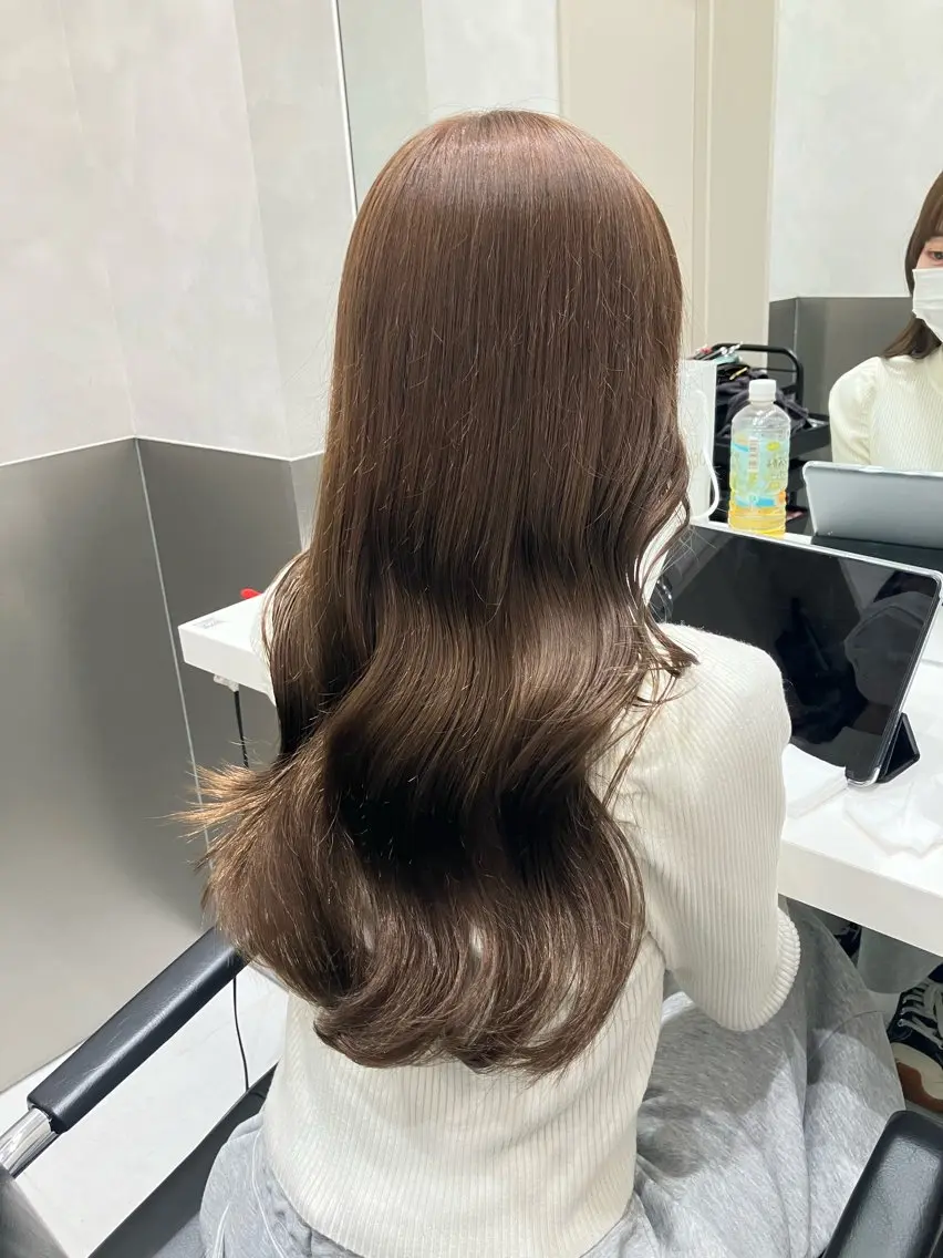 ロング カラー カット ヘアカラー トリートメント 💖ブリーチなし透明 感💖ASAHIのヘアスタイル