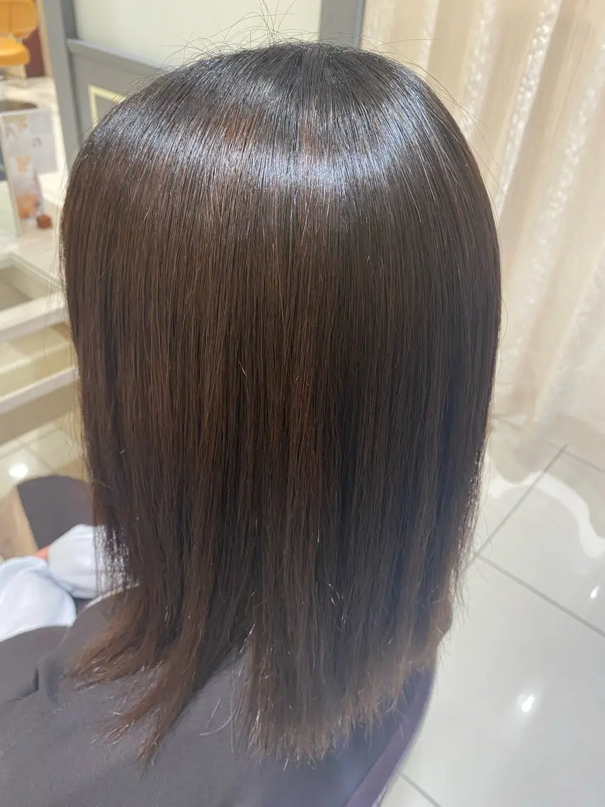 ミディアム カット 縮毛矯正 トリートメント 目黒 優衣のヘアスタイル