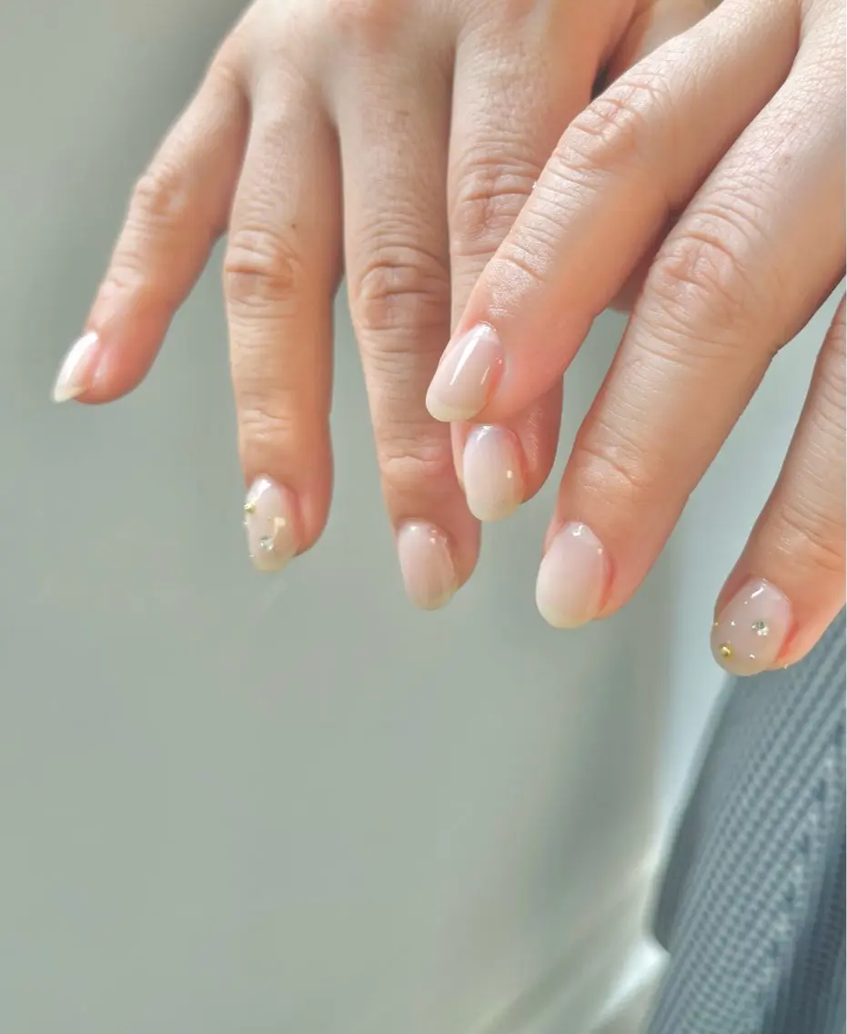 ネイル ストーンネイル ハンドネイル Hum nail  roomのネイルデザイン