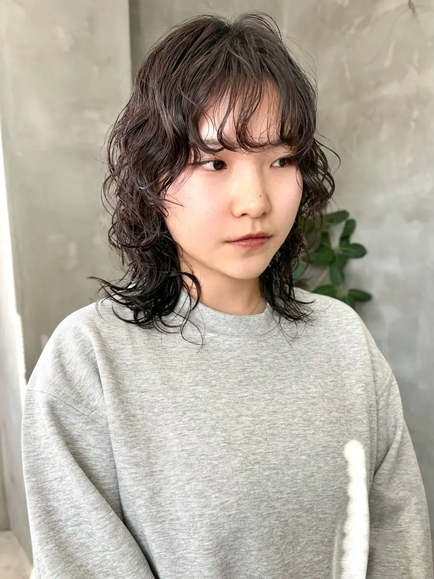 ショート パーマ レイヤーカット ウルフカット ウルフレイヤー カット パーマ トリートメント tetohair 森田浩平のヘアスタイル